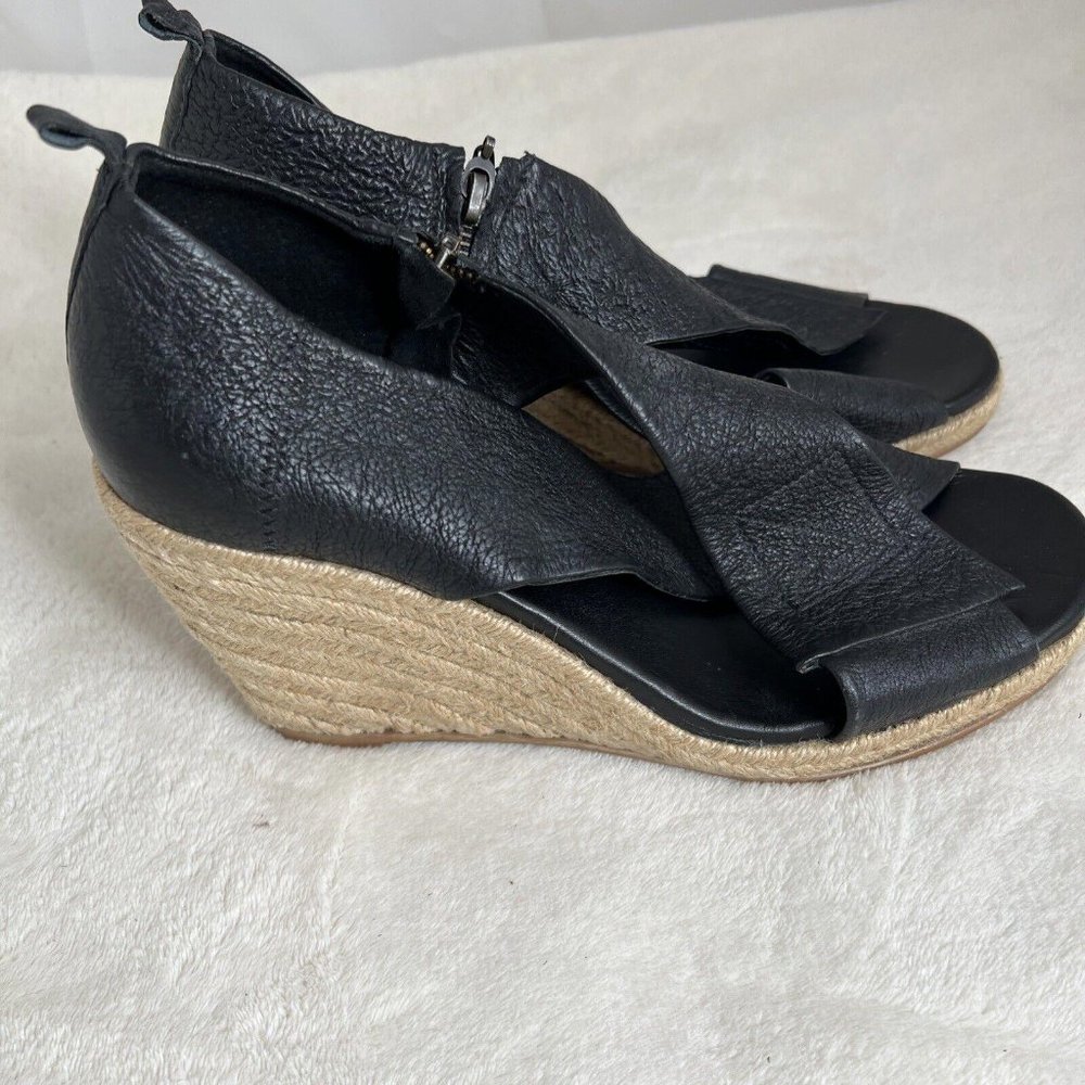 Osklen Black Leather Wedge Heels